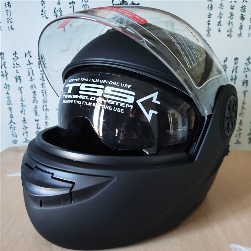 Moto modulare ribaltabile con  - Motorcycle Helmet Inner Sun Visor Lens recensione e prezzo