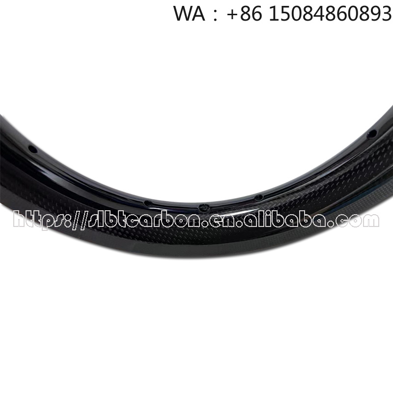 Cerchi in carbonio premium da  - Scooter Parts recensione e prezzo
